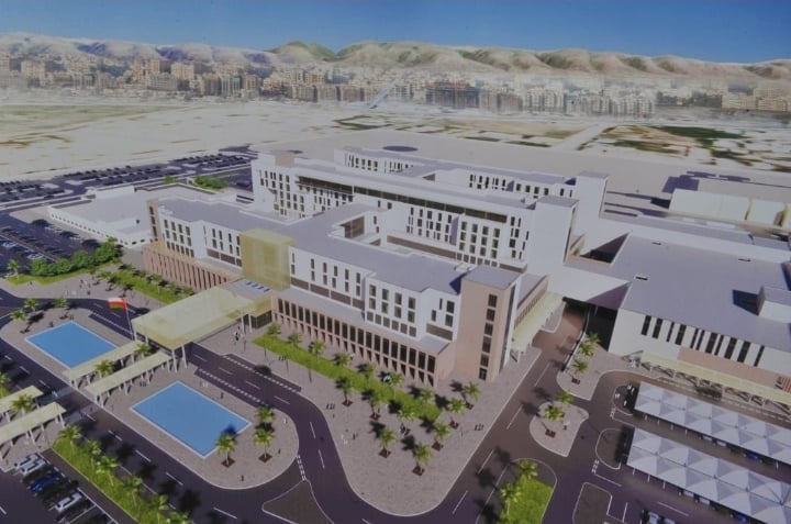 الاحتفال بوضع حجر الأساس لمشروع مستشفى السلطان قابوس الجديد بصلالة 2 IMG ٢٠٢٠٠٩١٩ ١٧٤٦٥٧