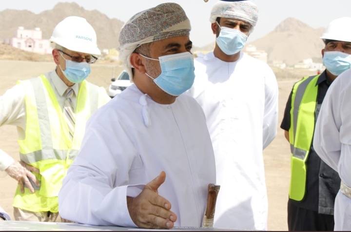 وزير النقل والاتصالات وتقنية المعلومات يقوم بزيارة تفقدية لمشروع توسعة طريق الرسيل ـ بدبد 2 IMG ٢٠٢٠٠٩٢٣ ١٩٢٤٠٩